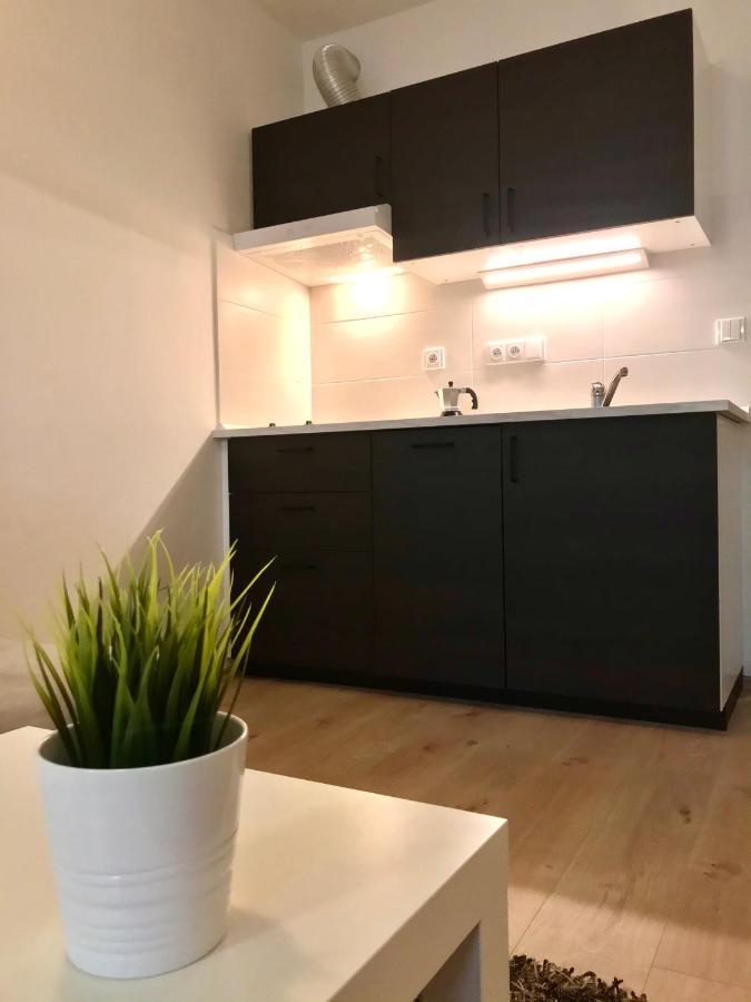 Certovka Trojka - Apartman Гаррахов Екстер'єр фото